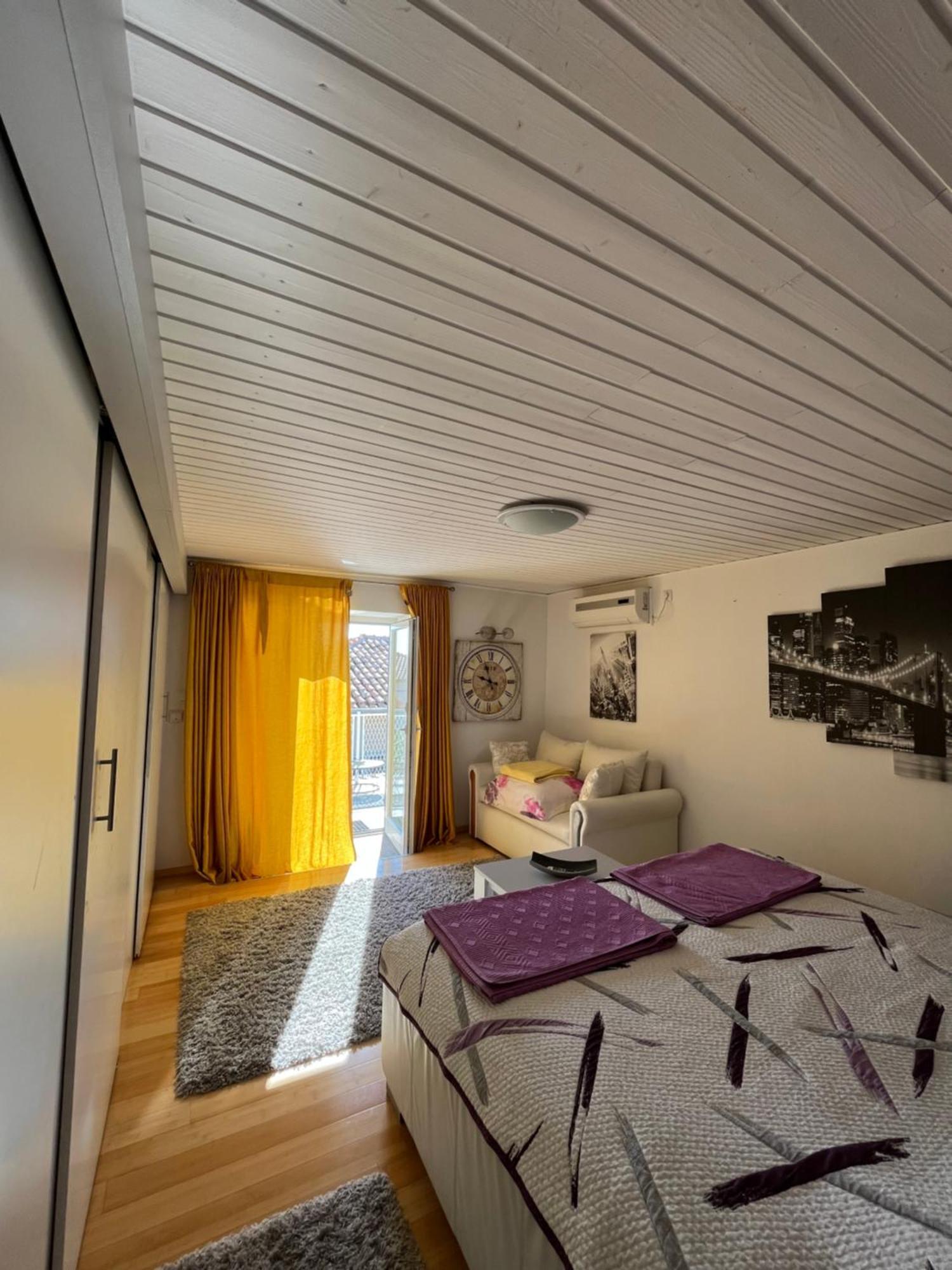 Kuca Za Odmor Ambra / Centar Crikvenice Цриквеница Экстерьер фото